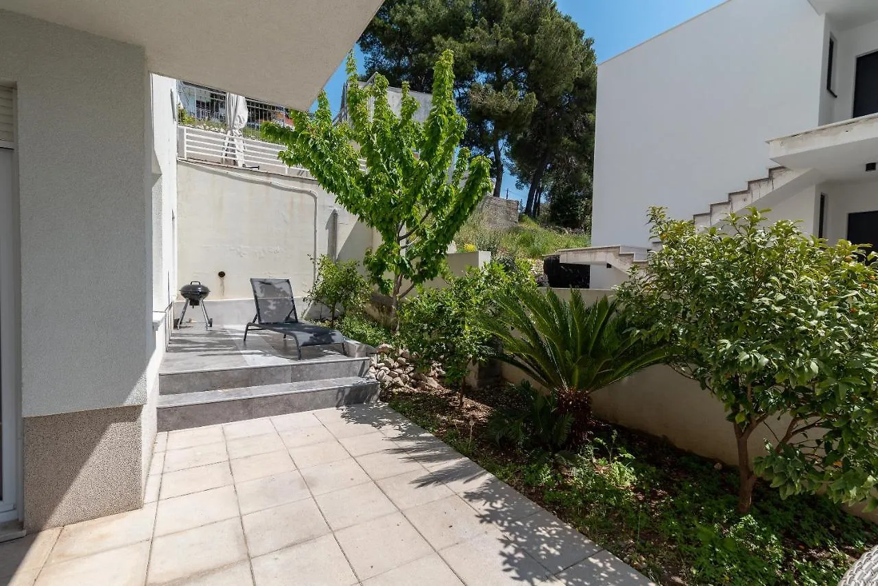 Apartments Liam Trogir Croatia
